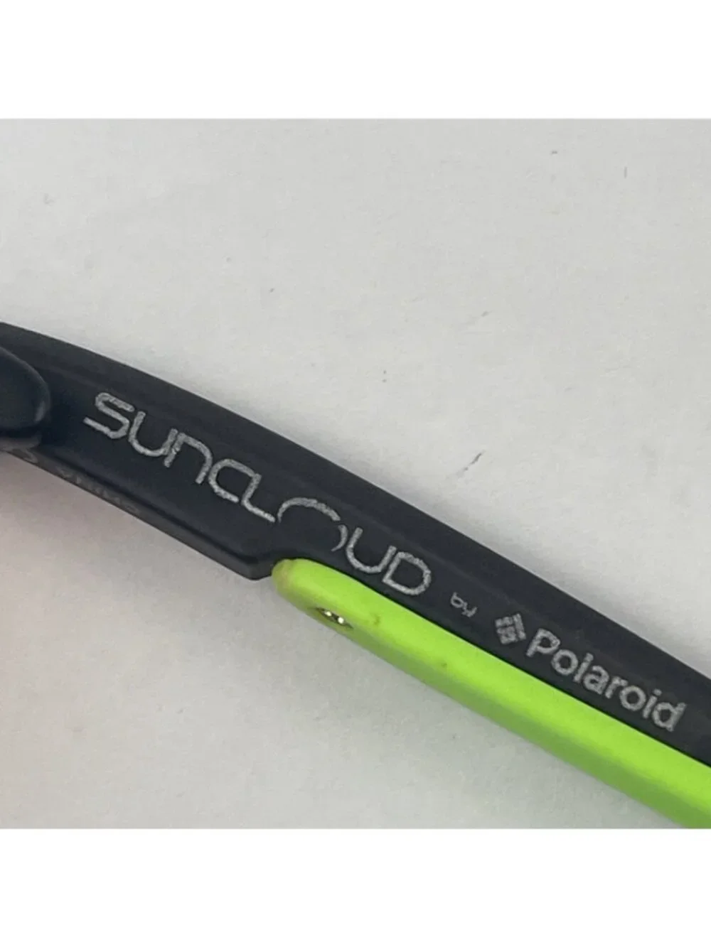 SUNCLOUD Slant Polarized Sunglasses by Polaroid Wrap Around Sports Nose Guards